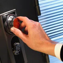 Apopka Locksmith Service Apopka, FL 407-549-5045